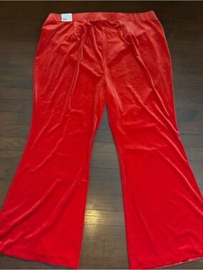 Lane Bryant Red Velvet Pull on Mid Rise Flare Pants Women's Size 26 NWT